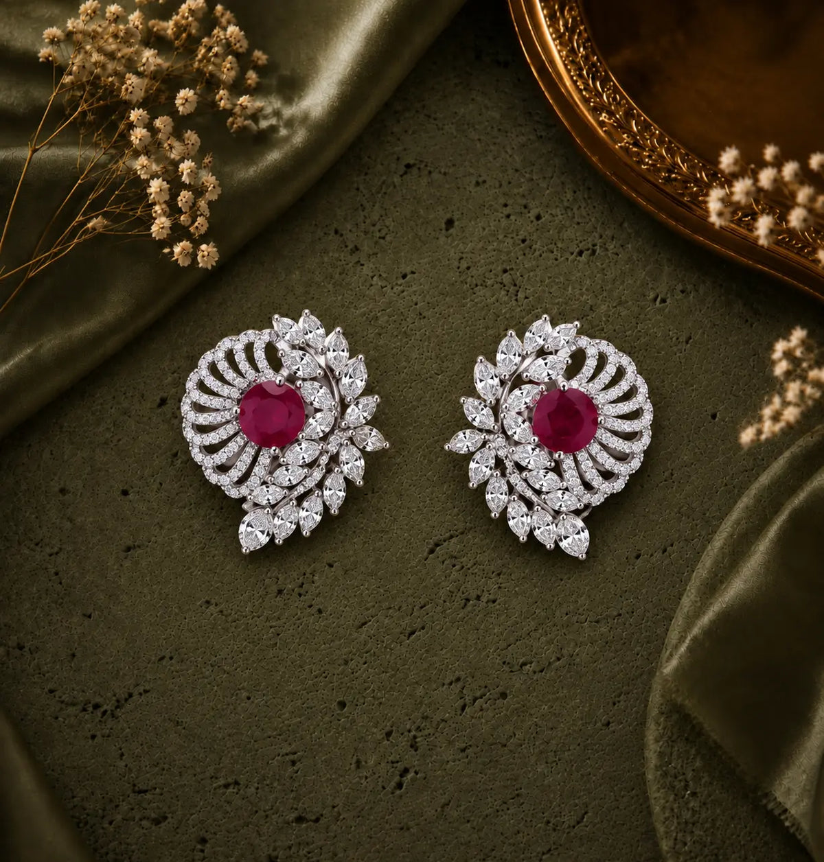 Pretty Gleam Earrings