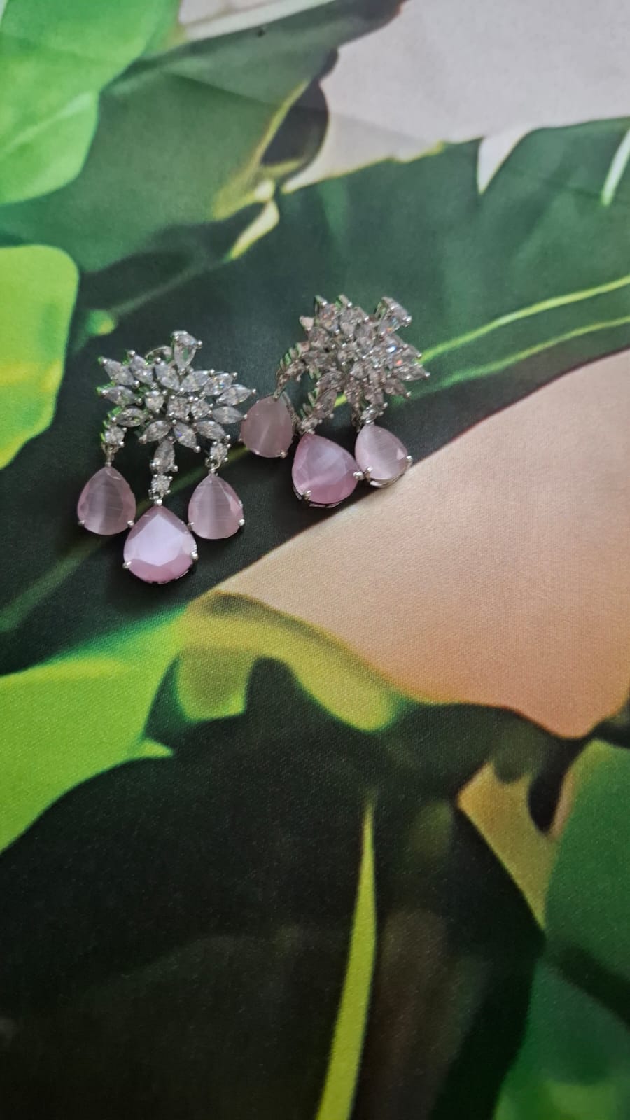 EAR RINGS