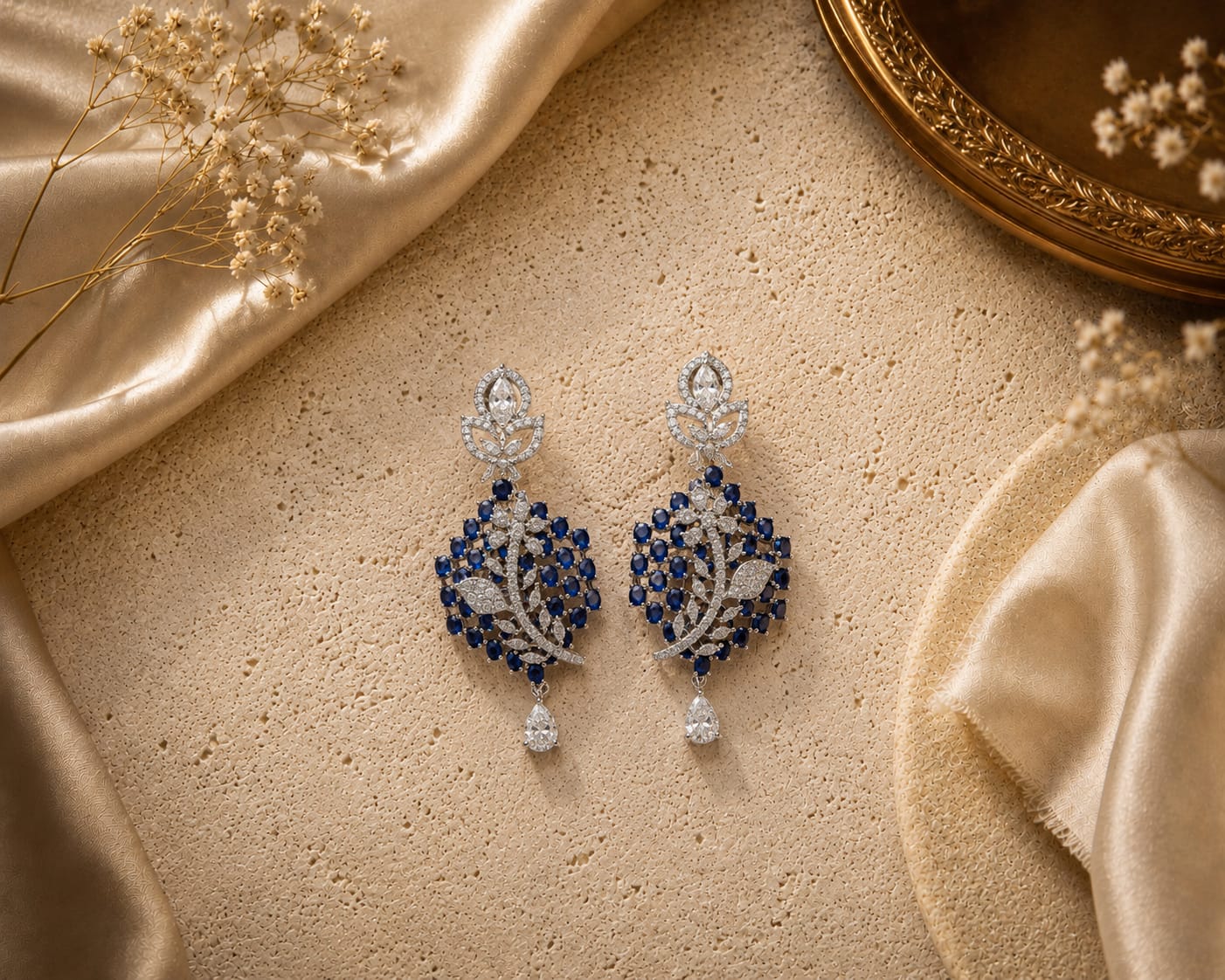 EAR RINGS
