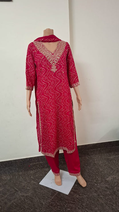 MAGENTA GLOW KURTI