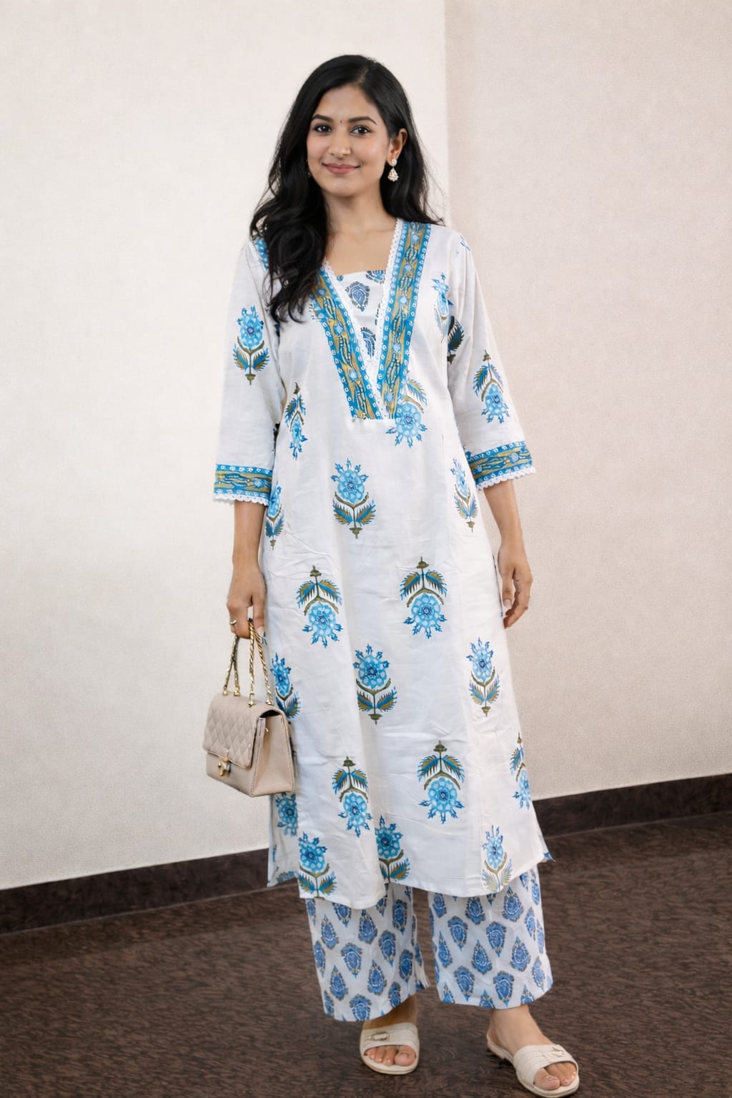 NEELKAMAL KURTI